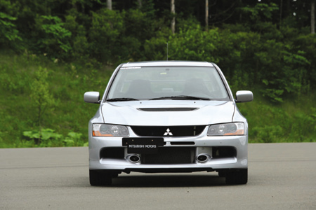 北海道试驾三菱EVO Ⅸ-东方网-CN汽车