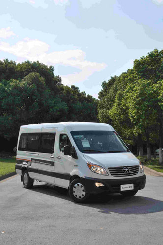 江淮星锐5系出手不凡+中国电信首批订单签约