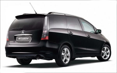 中级MPV 进口三菱格蓝迪最低26.6万元-东方网-东方汽车