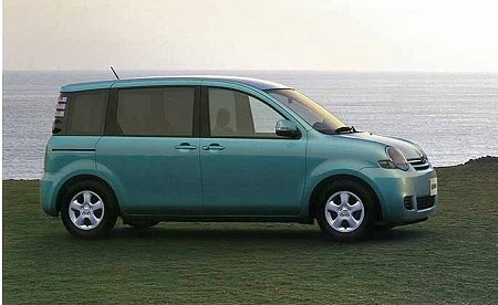 [亚太]丰田Sienta七座小轿旅小改上市(图)-东方