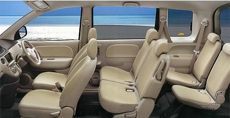 [亚太]丰田Sienta七座小轿旅小改上市(图)-东方