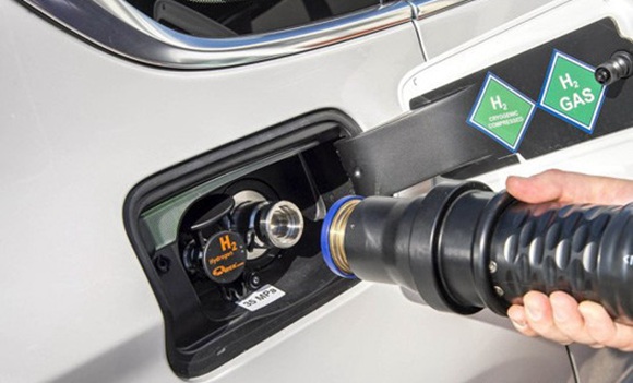 续航超500km 宝马5系GT氢燃料版官图