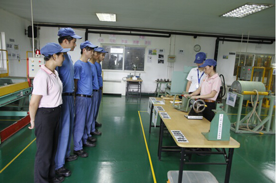 行进在绿色的征途上 邓禄普轮胎常熟工厂参观