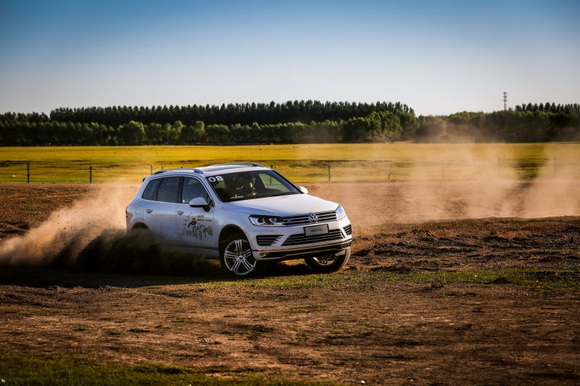 挚热激情 再启征程--大众进口汽车新途锐荣耀上