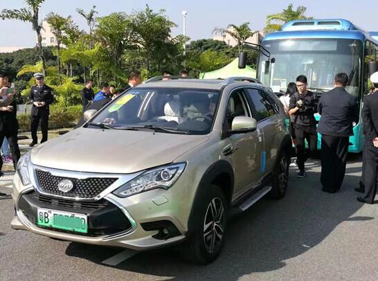 比亚迪获全国首批新能源汽车绿色号牌