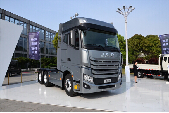 信赖源于高效:格尔发K7获卡车网最重奖