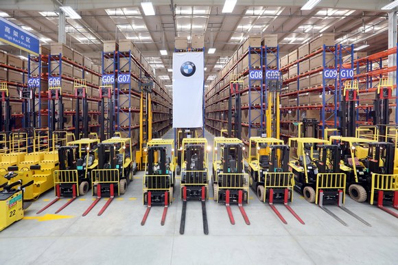 宝马集团亚洲最大零件配送中心落户上海