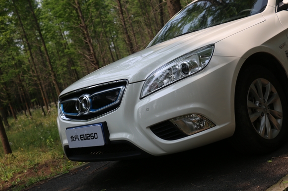 家庭绿色出行首选 试驾北汽新能源eu260